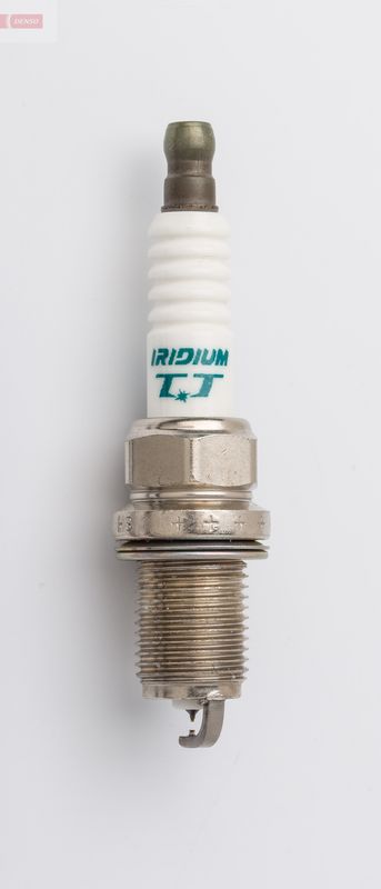 Zündkerze für 0031598003 0031599703 003159970326 AUDI BMW 1996->